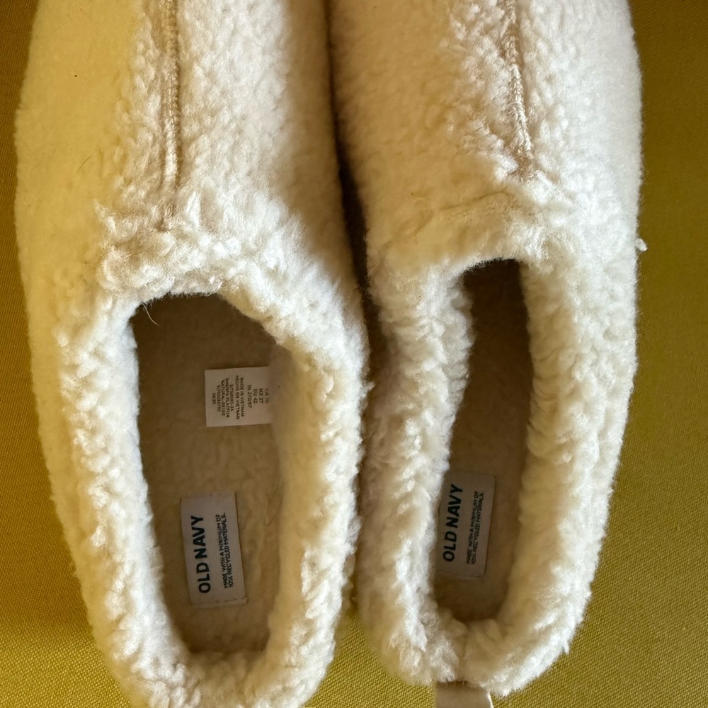 Old Navy Platform Mule Slippers - Picture 2 of 3